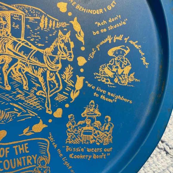 Heart of Amish Country - Vintage Blue Gold Tray - Souvenir Tourist Decor - Picture 6 of 15